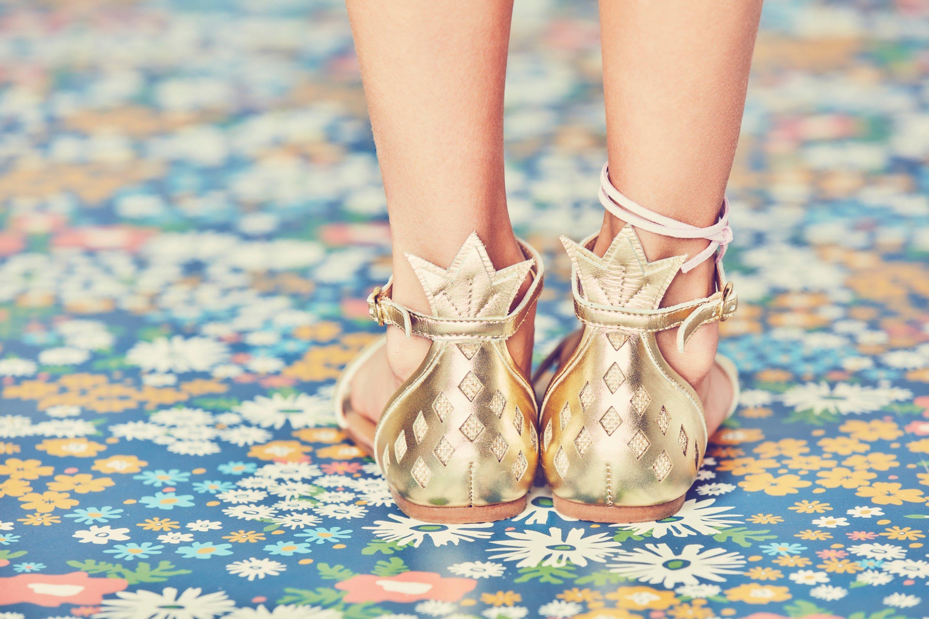 Pineapple Cutwork Metallic Sandal image number 1